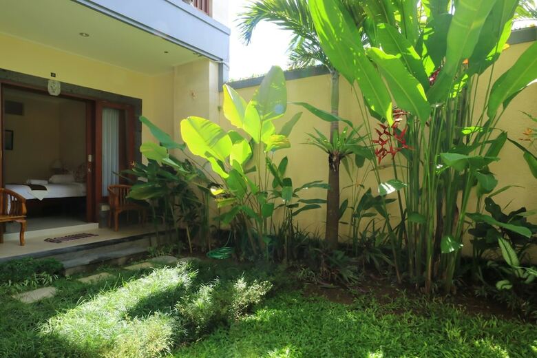 Hotel Sakura Guest House