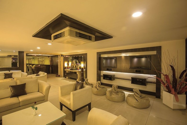 Hotel Regenta Inn Embassy