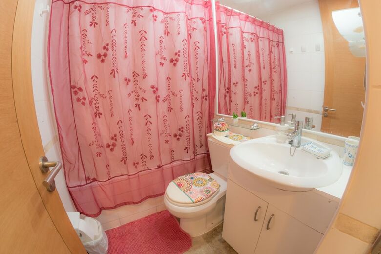 Apartamentos Oceana Suites Horc�n