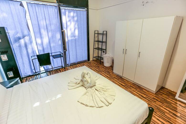 Hostal Paradise Beach Backpackers Hostel
