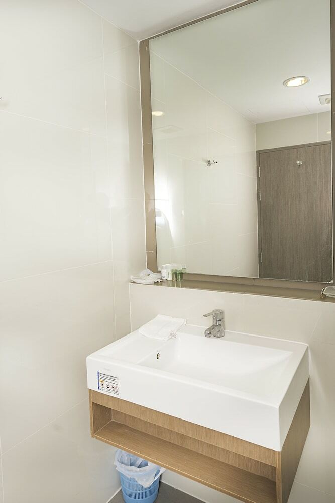 Treetops Condo