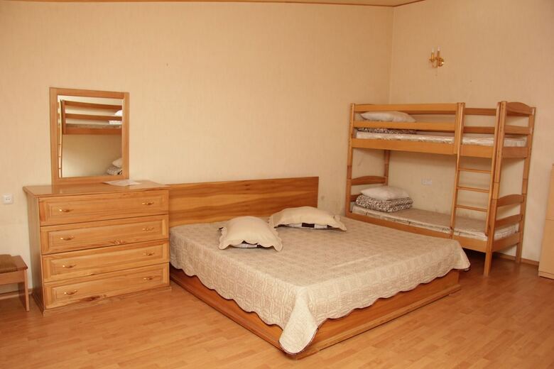Hostal Rafael Hostel