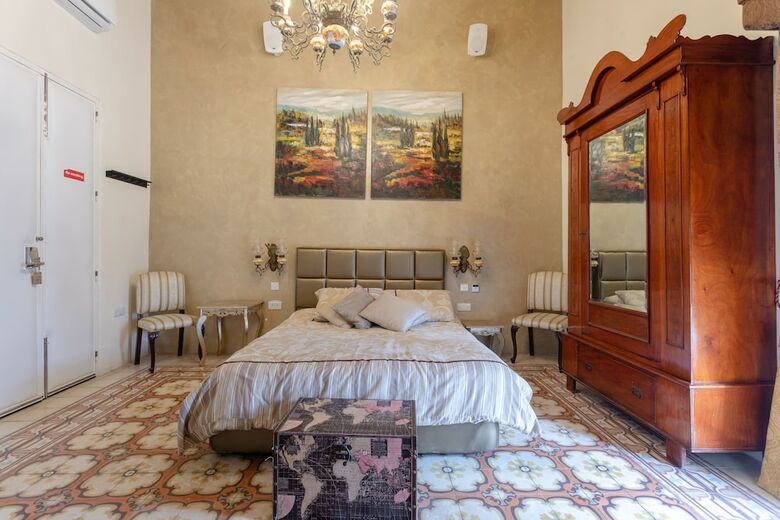 Hotel Maleth Inn Guest House