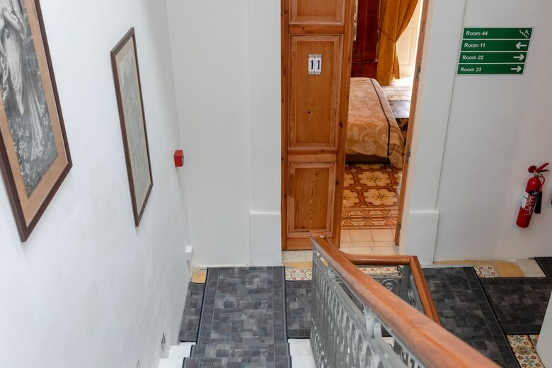 Hotel Maleth Inn Guest House