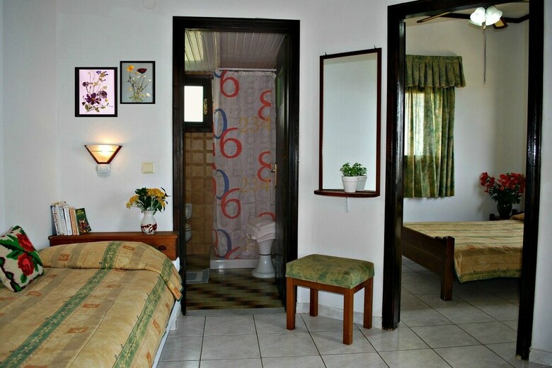 Iliostasi Beach Apartments