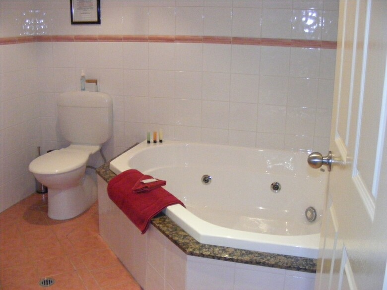 Tambaridge Bed And Breakfast