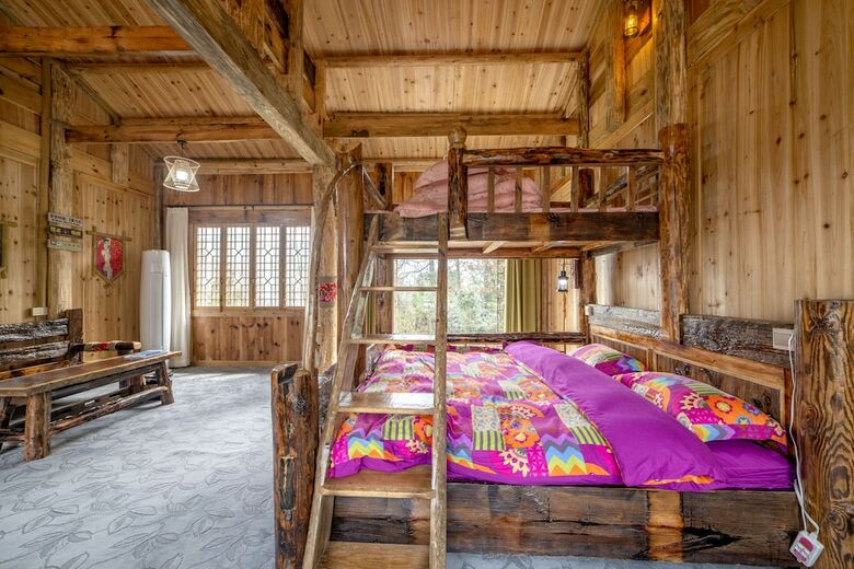 Posada Glass House