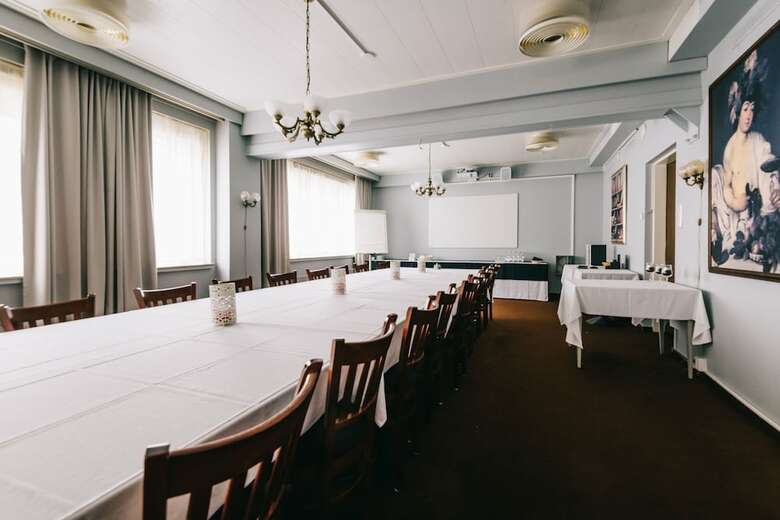 Hotel Pietarsaaren Kaupunginhotelli