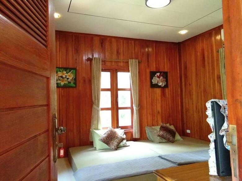 Hotel Longkang Chai Klong River