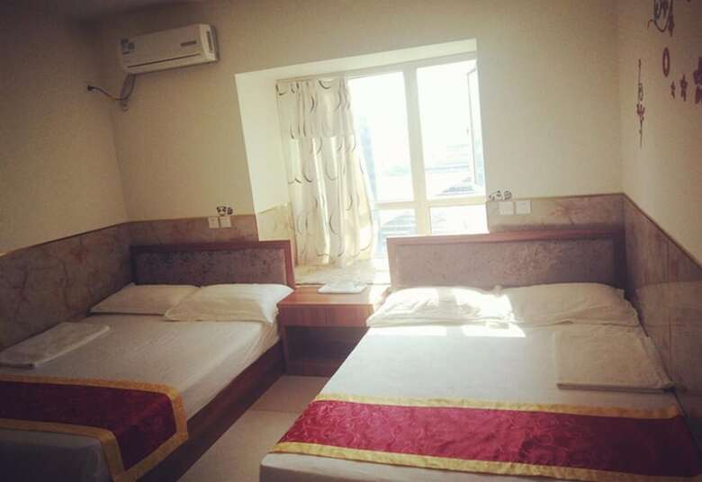 Hostal Pm10 Youth Apartment
