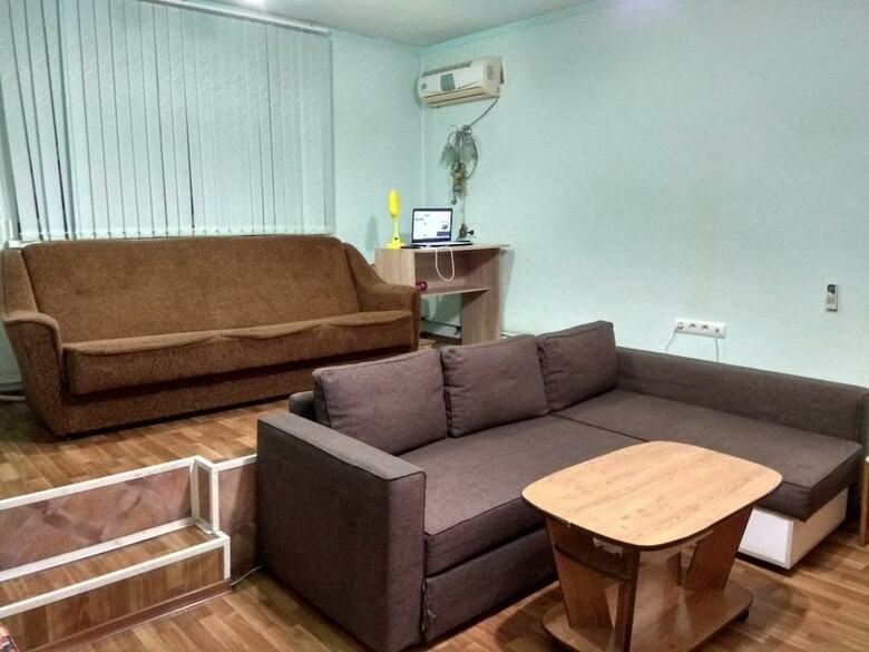 Hostal Guest House On Griboedovsky 27a - Hostel