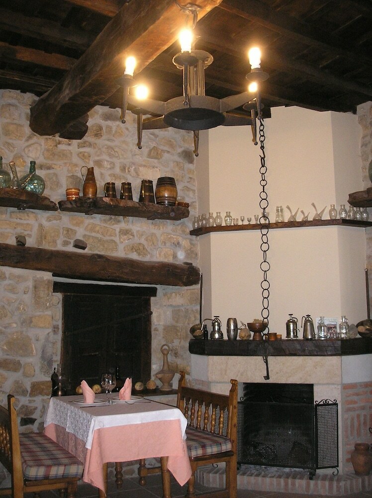 Pension Casa Reda - Posada De Vi��n