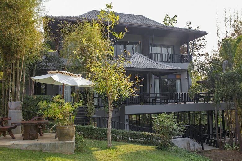 Hotel Baansuan Huansil Resort