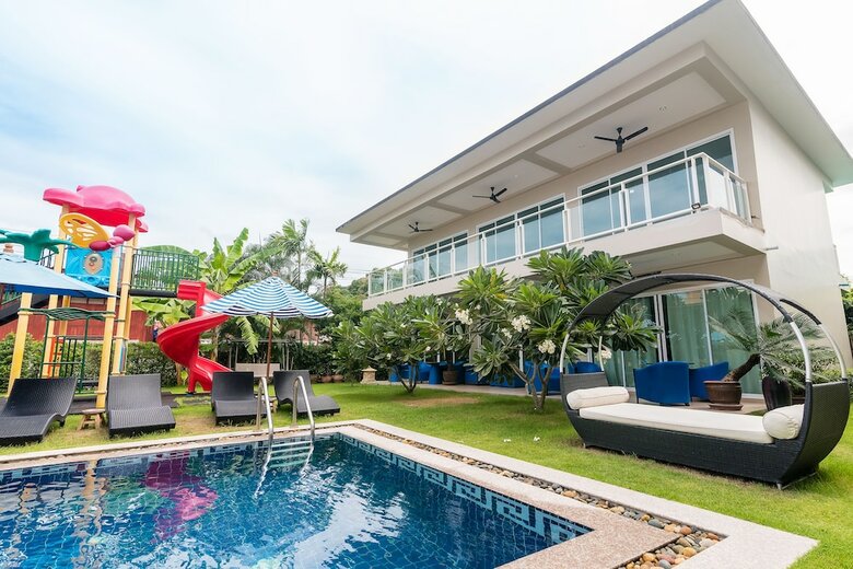 Apartamentos Surf & Sand Resort