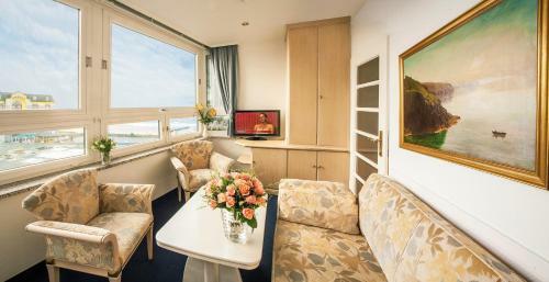 Strandhotel Monbijou Garni