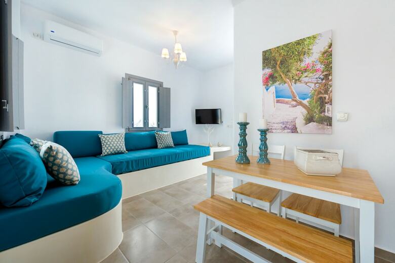 Apartamentos White Harmony Suites