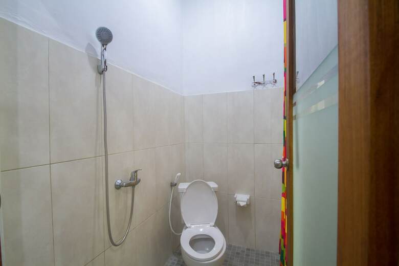 Bed & Breakfast Tukad White House