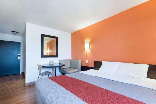 Hotel Motel 6 Lincoln, Il