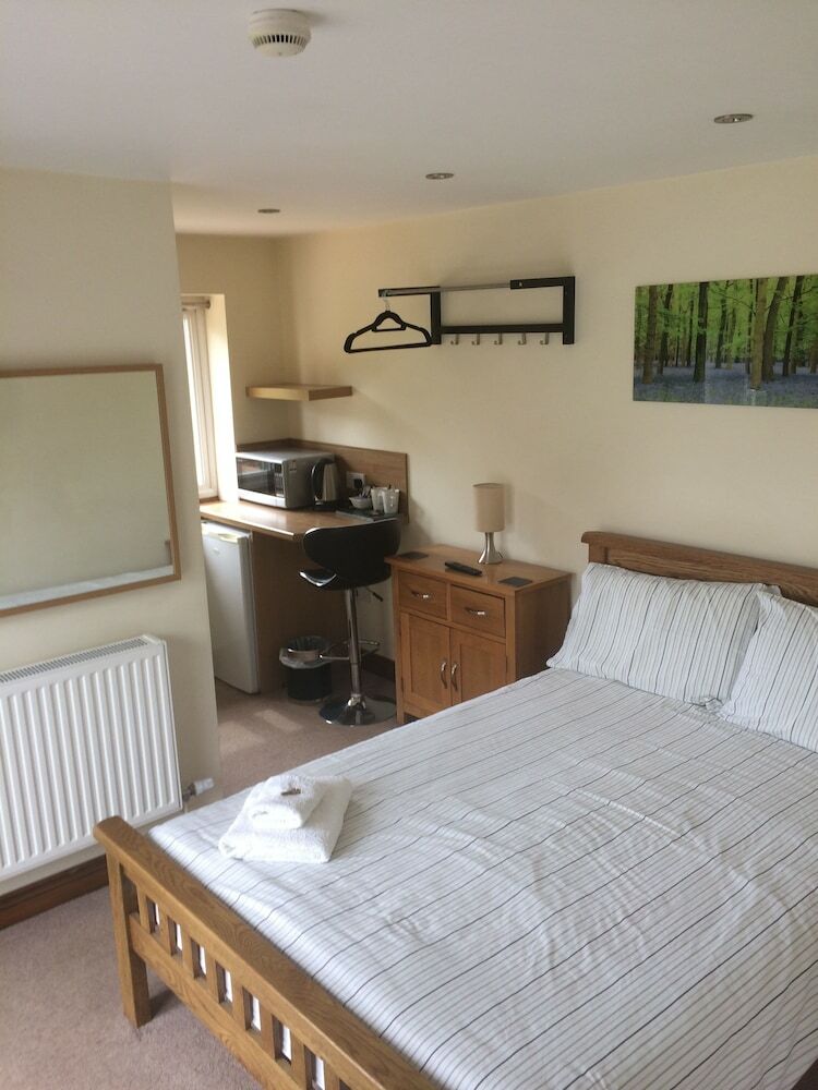 Bed & Breakfast Sutton Guest House