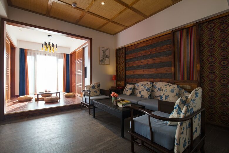 Zhuangzhu Boutique Hotel