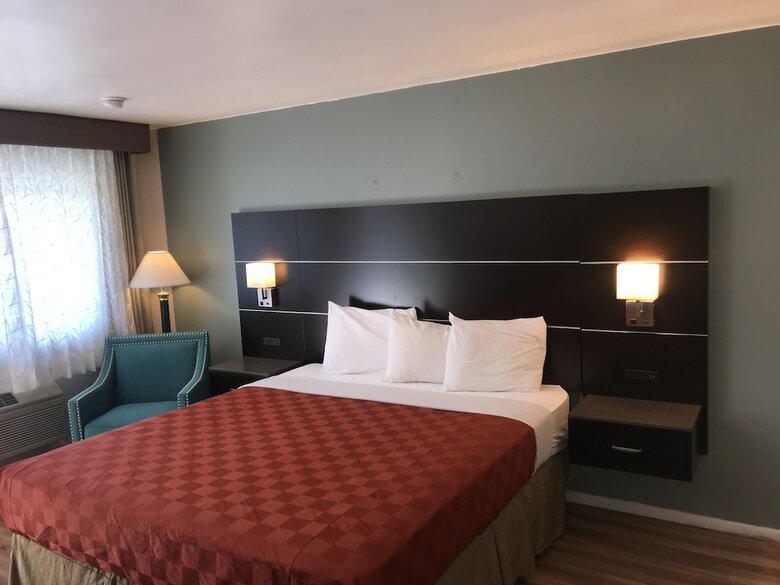 Motel Olive Tree Inn & Suites