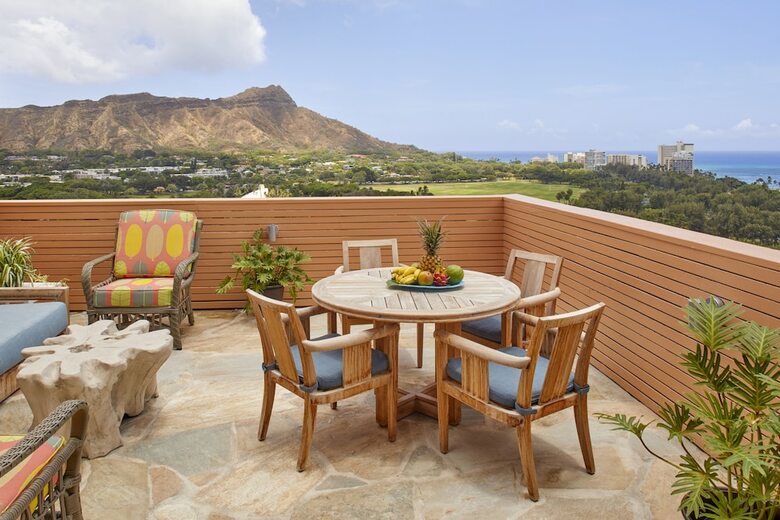 Queen Kapiolani Hotel