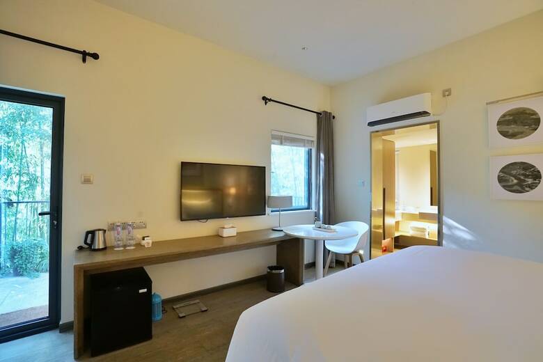 Hotel Cozi Cottage