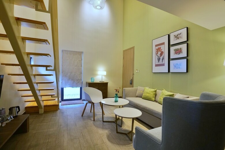 Hotel Cozi Cottage