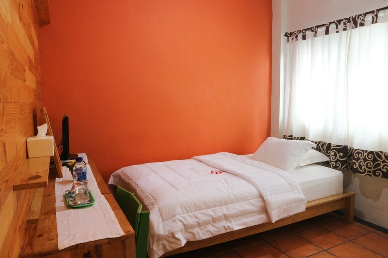 Hotel Roemah 28 Syariah