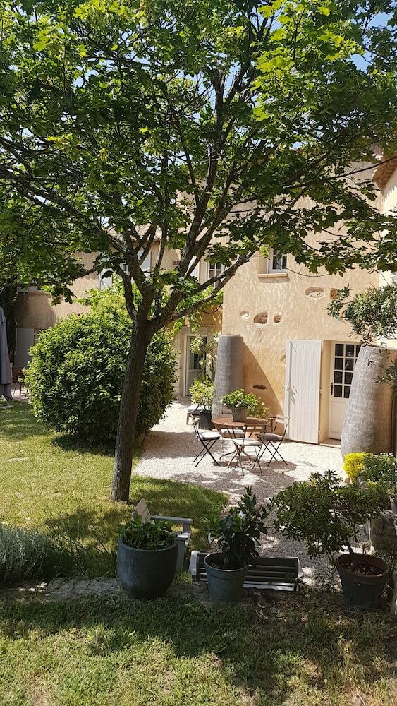 Le Mas De Roussillon