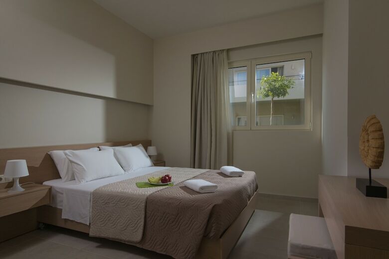 Hotel Ourania Apartments