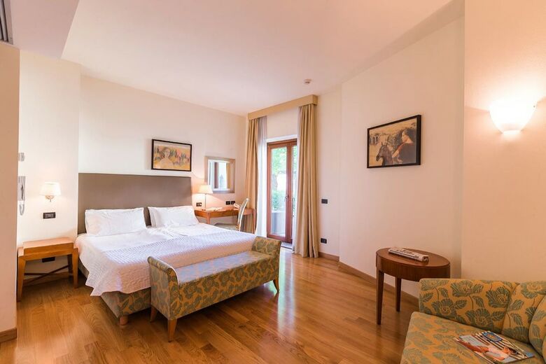 Hotel Dependance Lipa