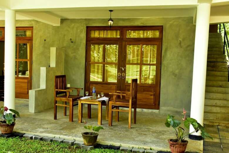 Hotel Safari Queens Resort