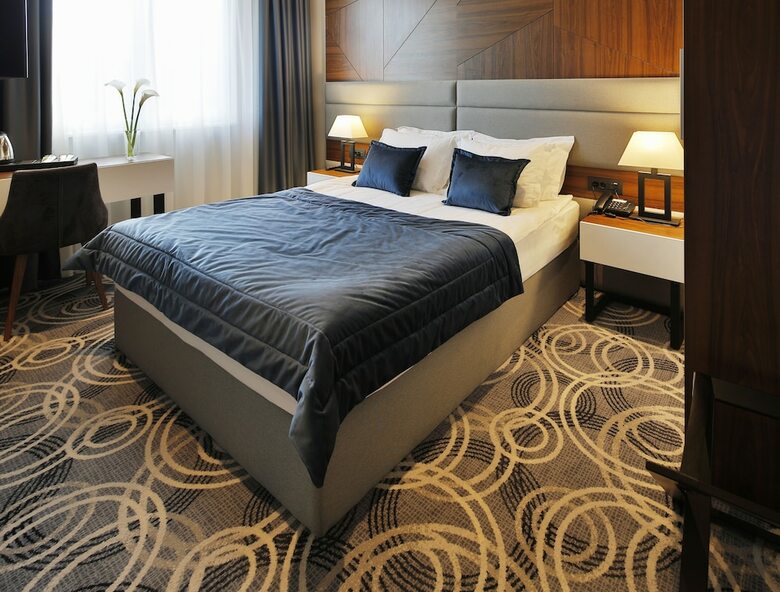 Sky Hotel