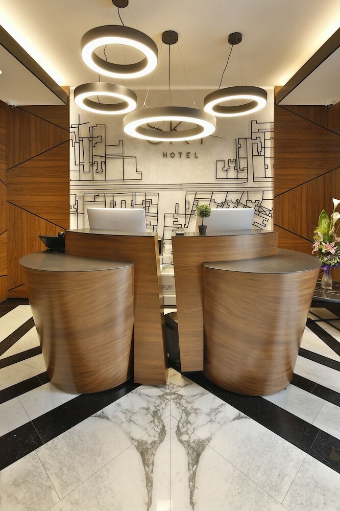 Sky Hotel