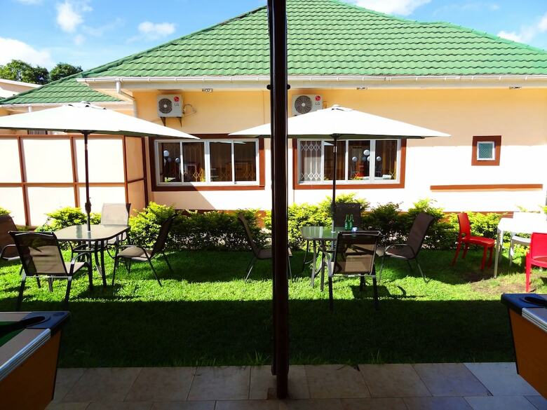 Posada Big 5 Junior Lodge