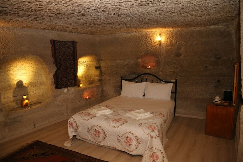 Unicorn Cave Hotel