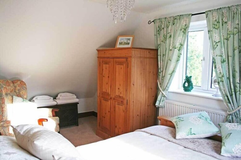 Bed & Breakfast Avon Lodge