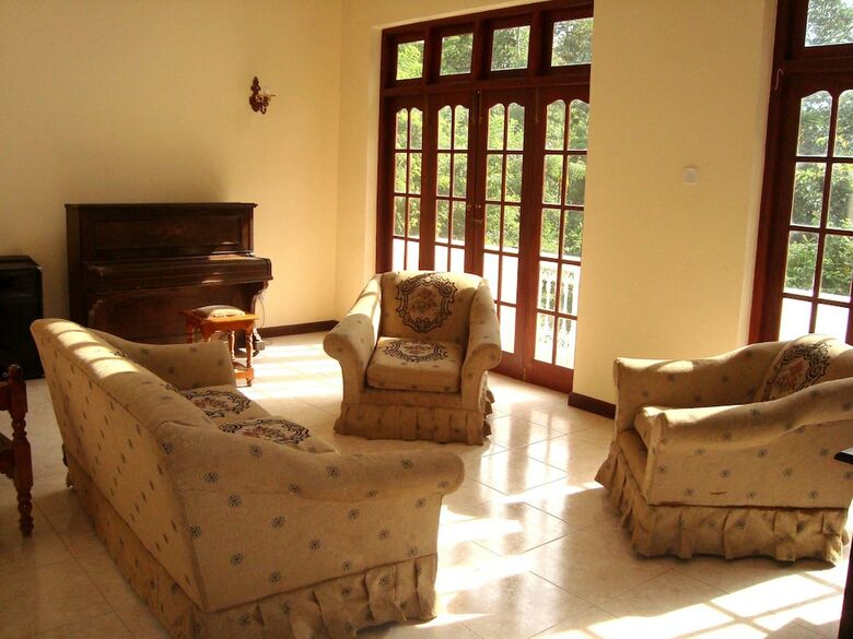 Hotel Layathraa Kandy