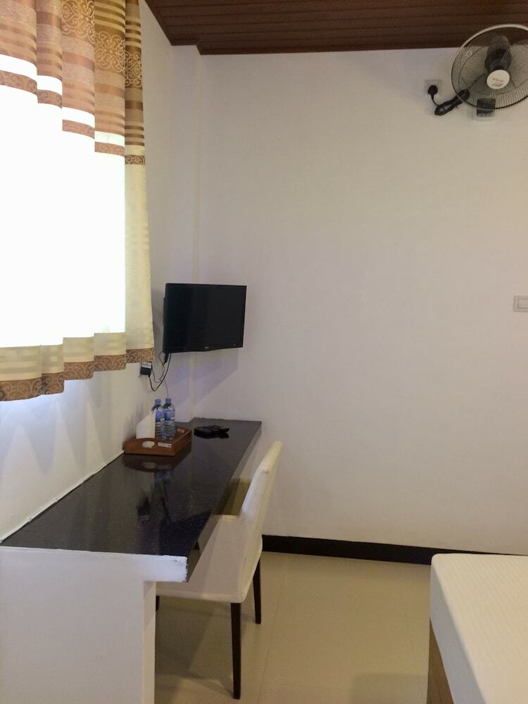 Hotel Grand Orchid Residence