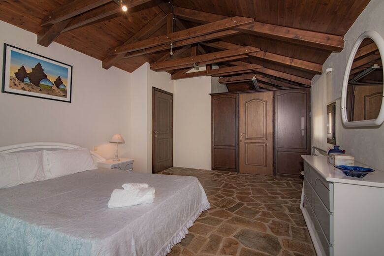 Villa Froso