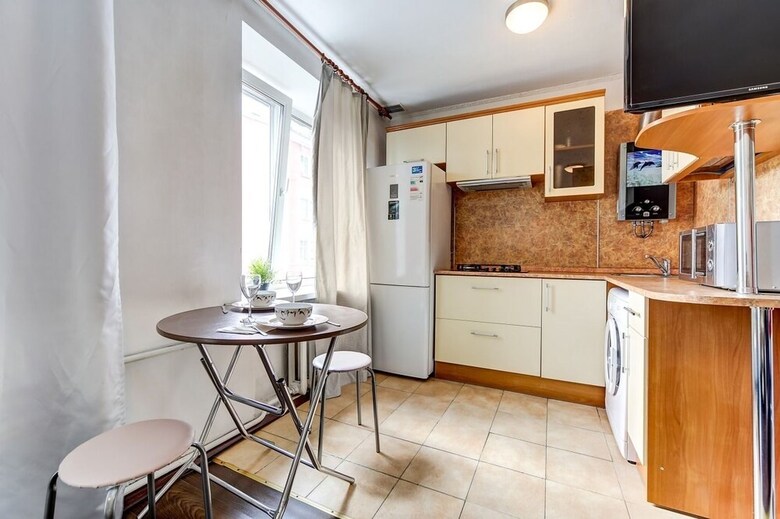 Ag Apartment Lomanaya 6
