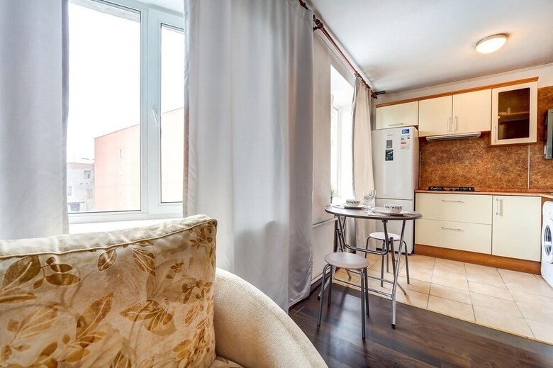 Ag Apartment Lomanaya 6