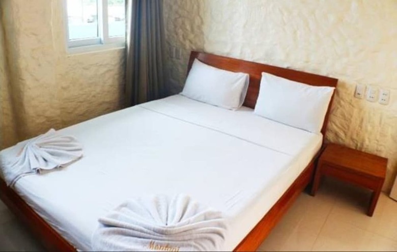Hotel Montani Beach Resort