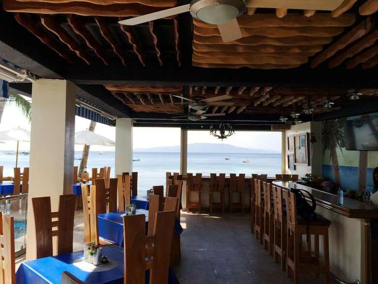 Hotel Montani Beach Resort