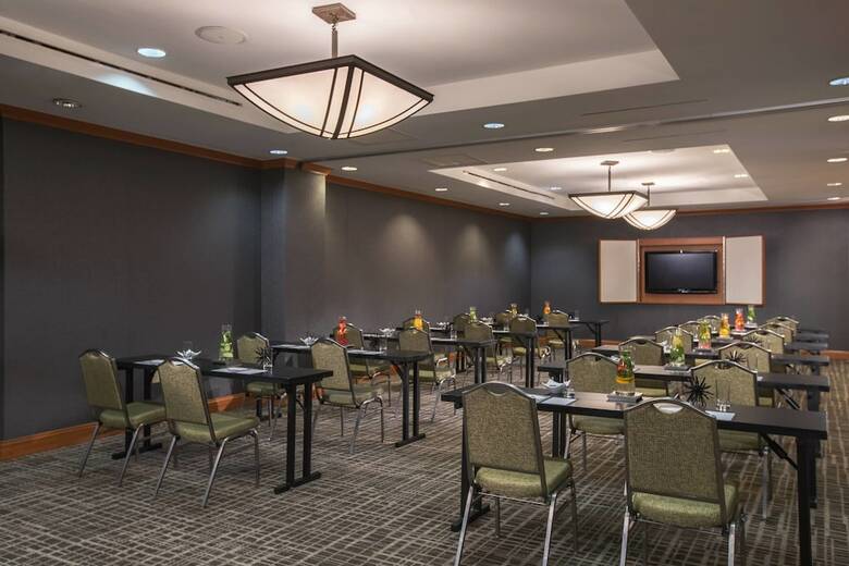 Renaissance Raleigh North Hills Hotel