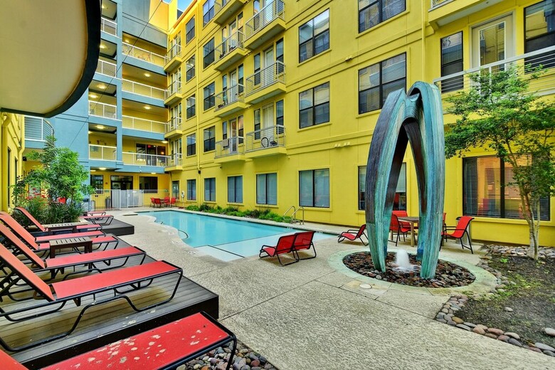 Staylo Modern 2 Bedroom Apartment