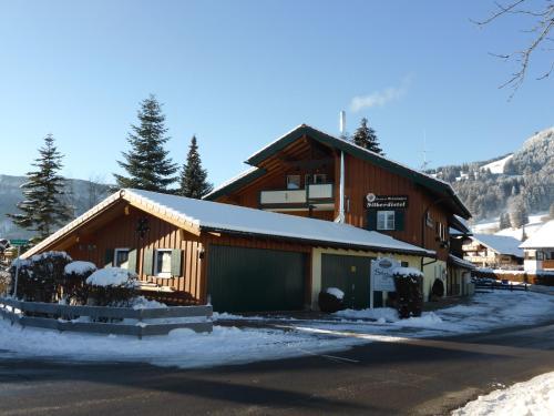 Hostal Ferienhotel Silberdistel Garni
