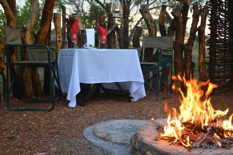 Posada Ikhaya Lamadube Game Lodge