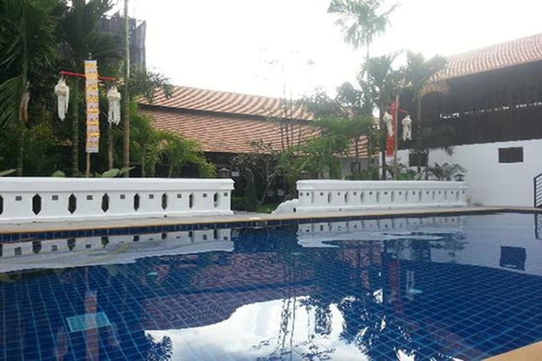 Hostal Deejai Chiang Mai Backpackers - Adults Only